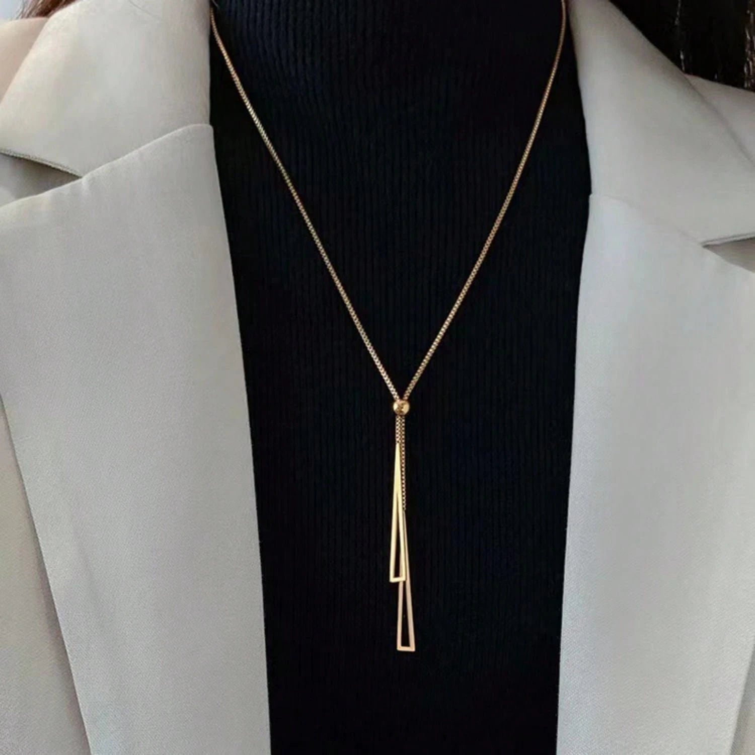 colar Coreano de alta qualidade rosa ouro triângulo tassel pull-out titânio aço hipoalergênico não-desbotamento colar acessórios ajustáveis
