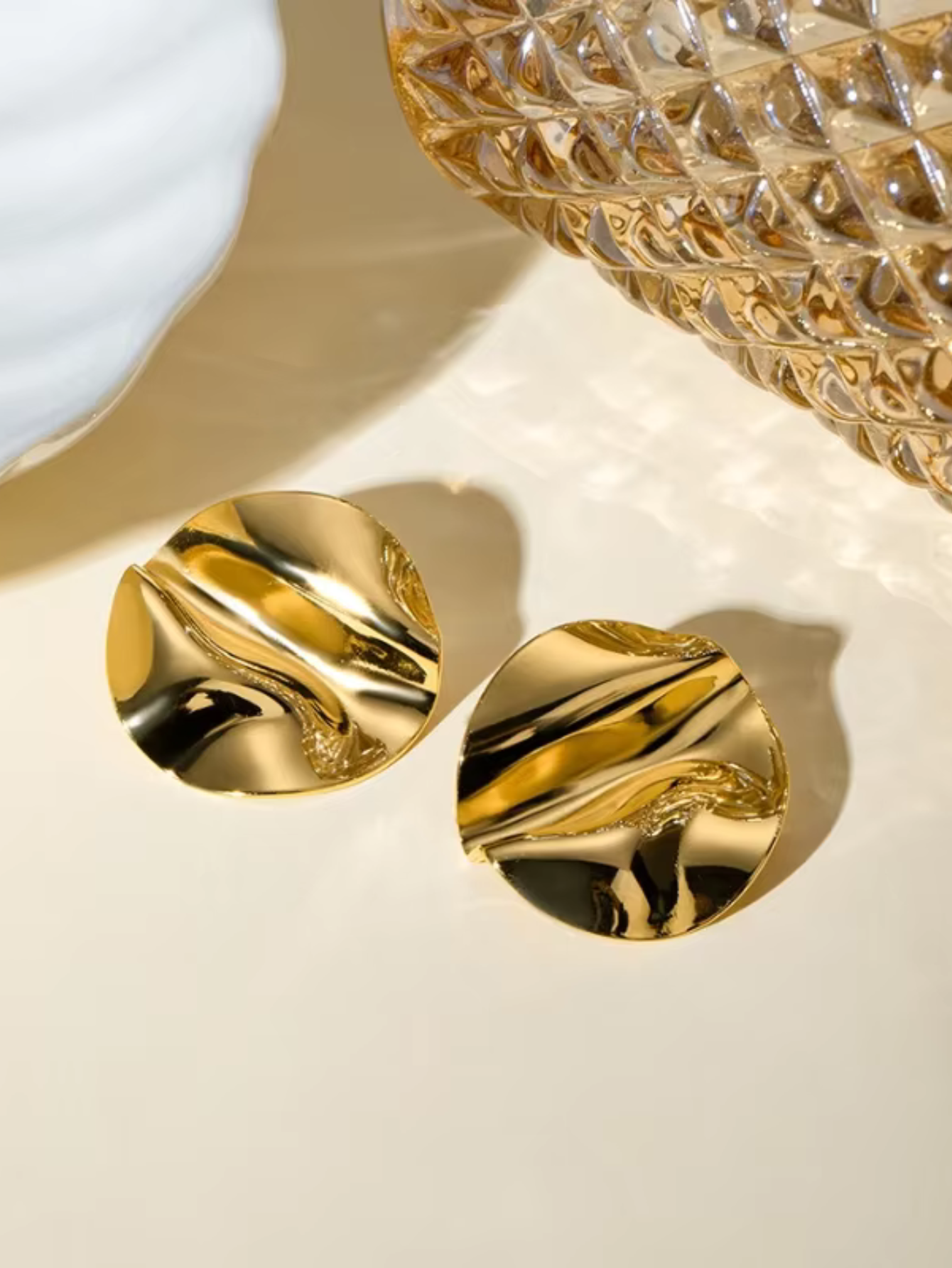 Brinco Orgânico Dourado | Bella & Finna