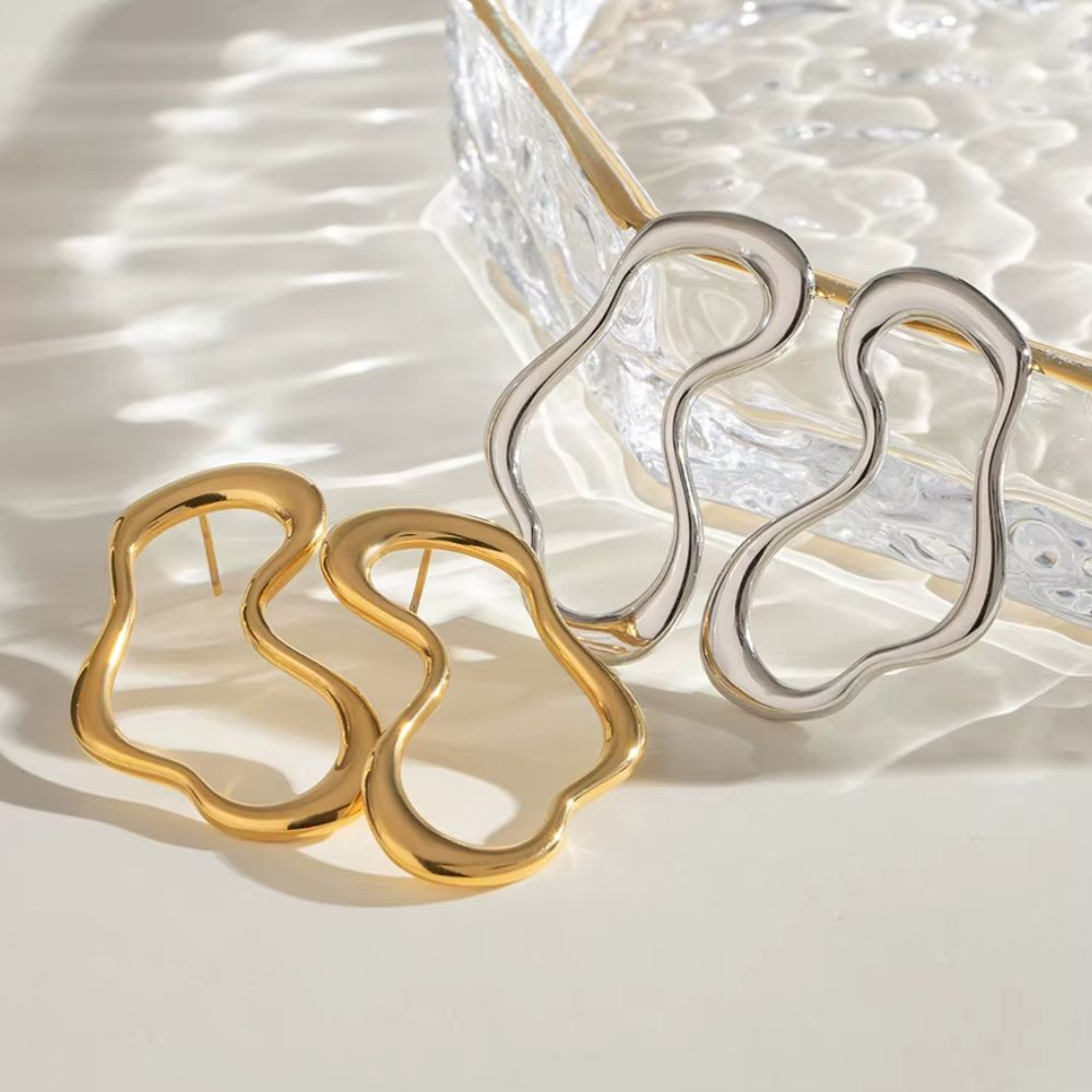 Brinco orgânico minimalista elegante-Dourado