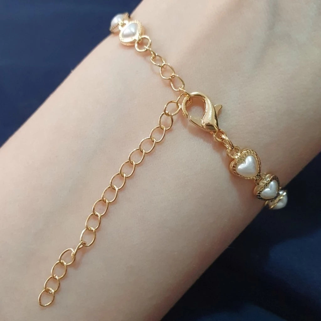 Pulseira Pérola com Coração | Bella & Finna