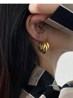 Brinco argola tripla maravilhoso igual a foto/thassia naves -Blogueira Thassianaves/acessórios femininos