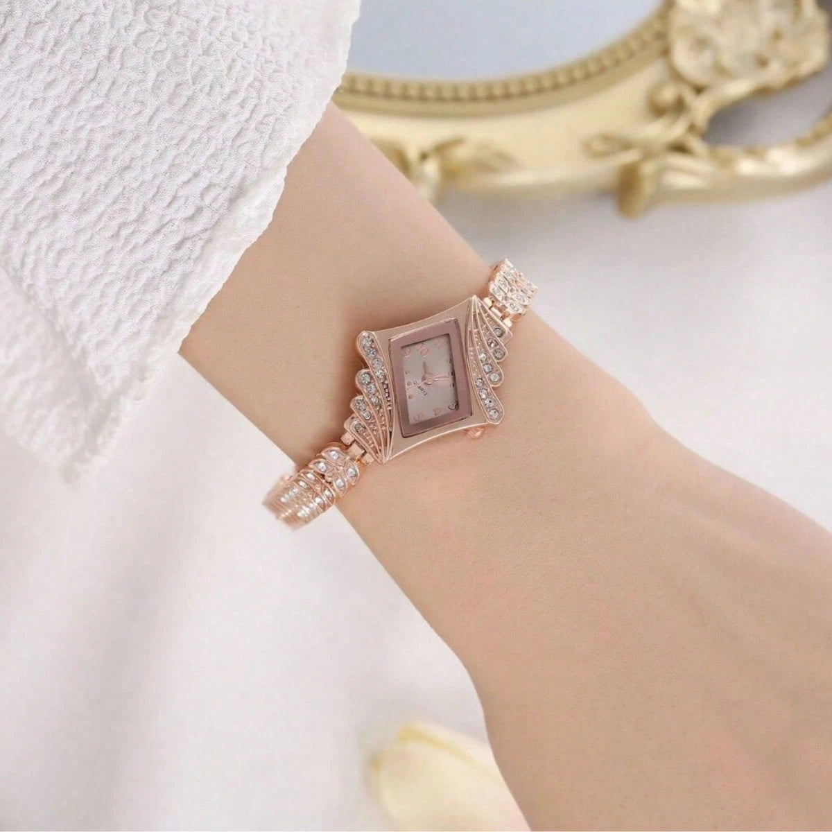 Relógio Feminino Com Pulseira De Diamantes Relógio Quartzo Feminino Moda Leve E Luxuosa Casual De Quartzo