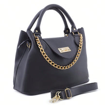 Bolsa de Ombro com Corrente Dourada | Bella & Finna