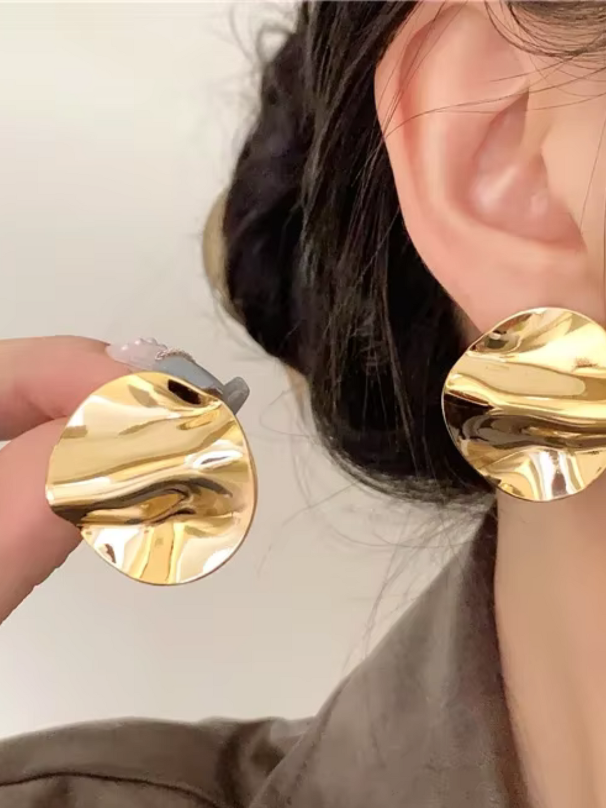 Brinco Orgânico Dourado | Bella & Finna