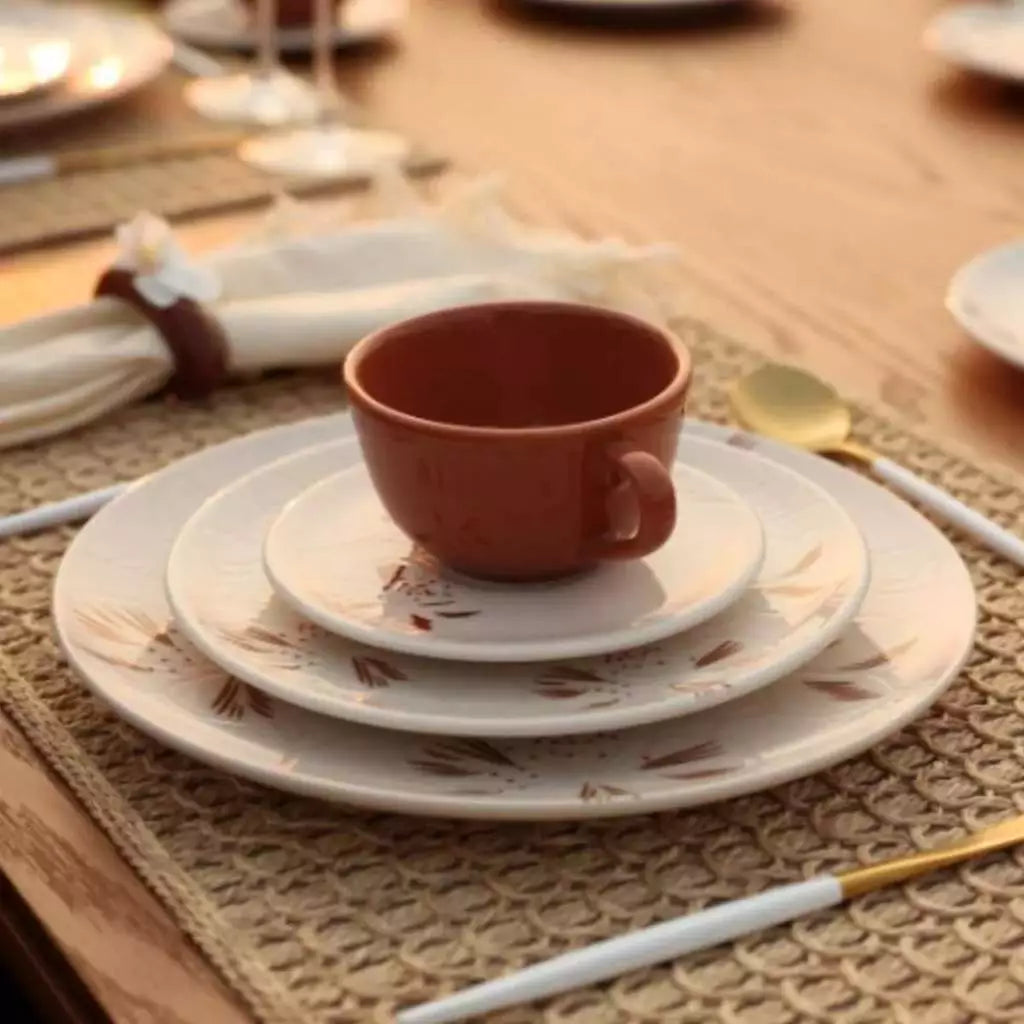 jogo de pratos floral moderno