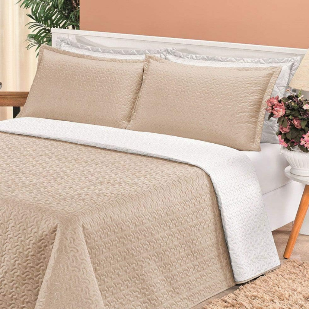 Kit Colcha Cobre Leito Casal Dupla Face 3 Peças Estampada Porta Travesseiro 100% Poliéster