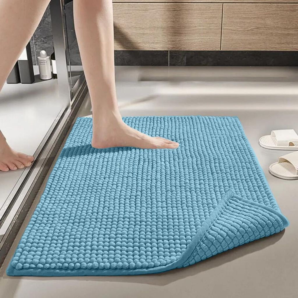 Kit Tapete Banheiro Antiderrapante 40x60 Microfibra Bolinha Macarrão