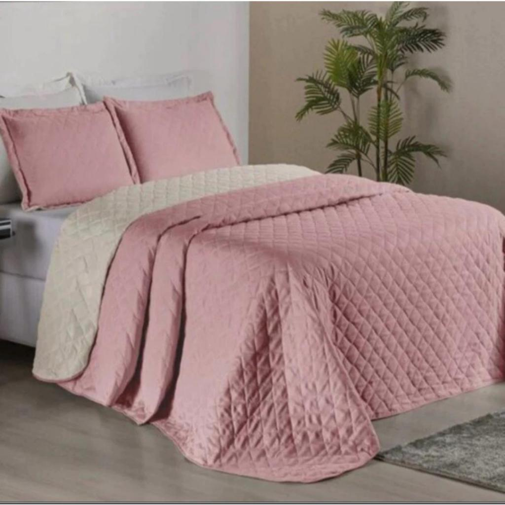 Kit Colcha Cobre Leito Casal Dupla Face 3 Peças Estampada Porta Travesseiro 100% Poliéster