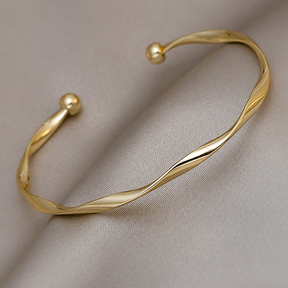 Pulseira De Moda Simples Torcida Alta Qualidade ins trendy niche design Legal Joias De Mão Estilo Feminino